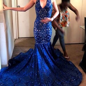 Beautiful Bold Blue Sequin Prom Drss with V Line Front and back